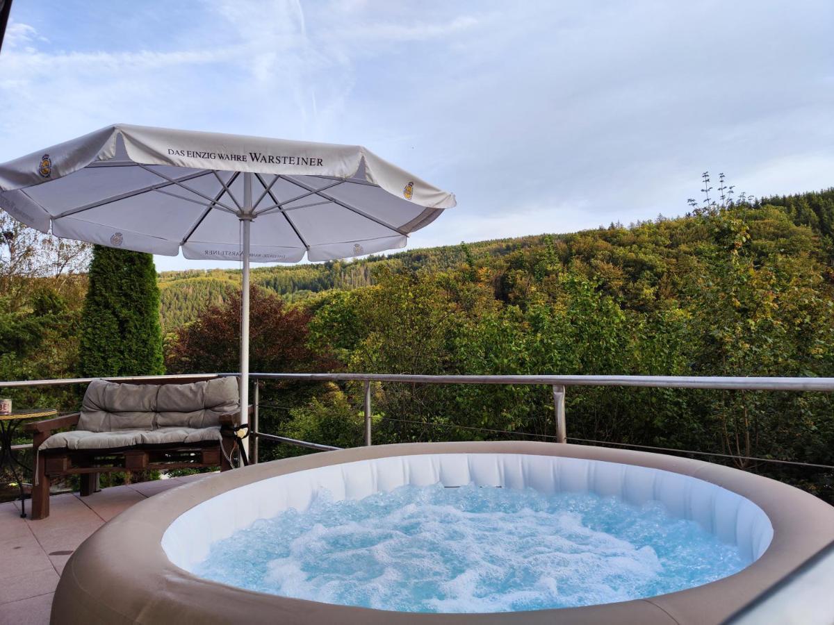 Wohlfuehloase Eifelsteig Villa Simmerath Luaran gambar